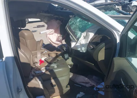 2016 Chrysler Town & Country Limited Platinum z USA, uszkodzony, nr VIN 2C4RC1GG9GR134013